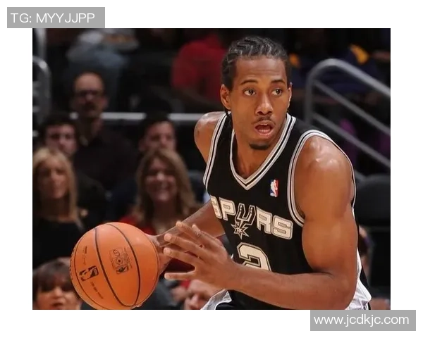 10中2，关键时刻被教练弃用，回勇士退役吧，那里能够给你尊重